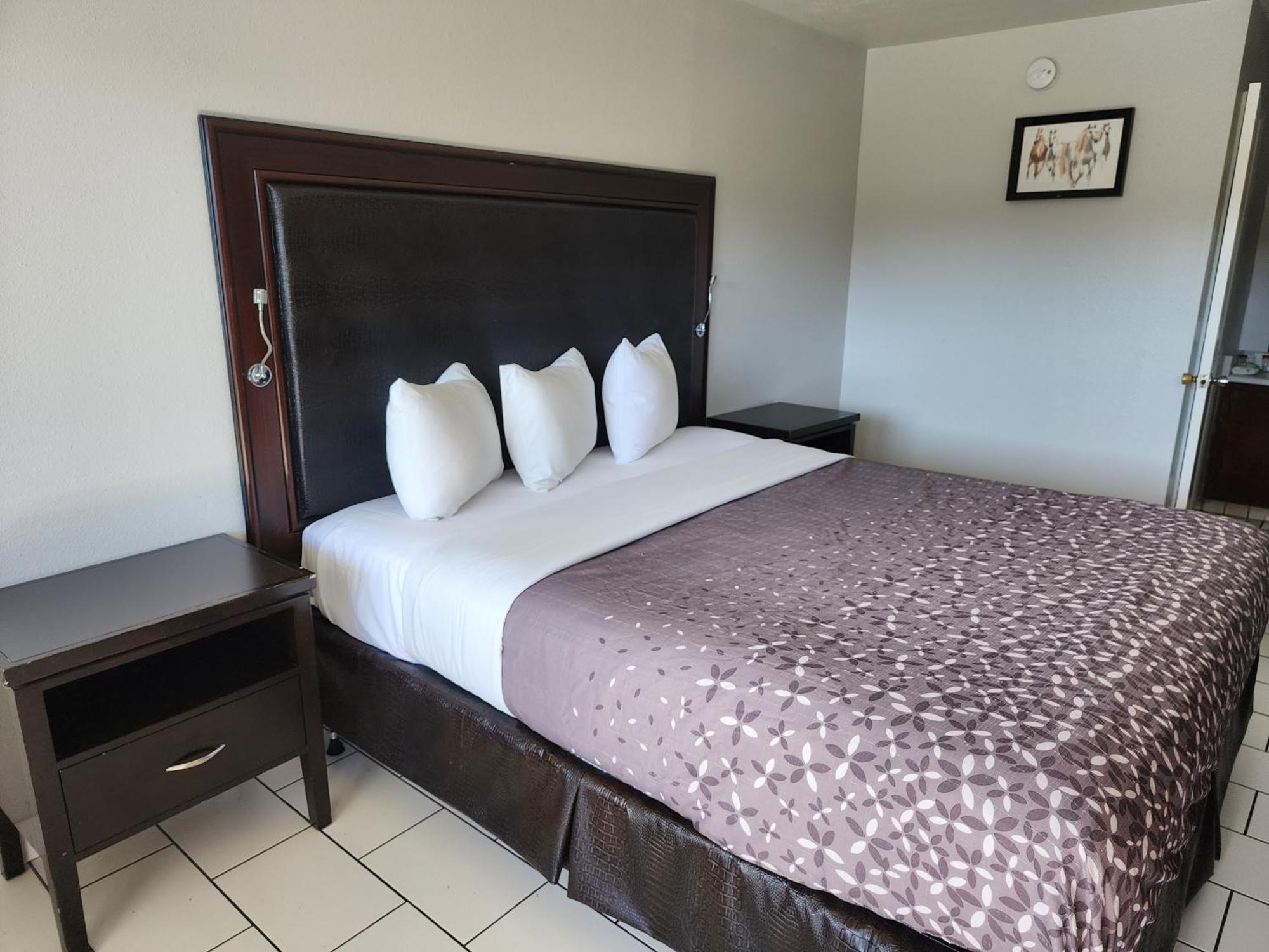 Pacific Inn Кресънт Сити Екстериор снимка